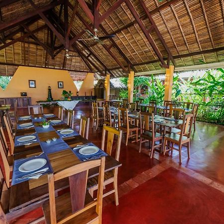 Sakatia Lodge Ampasimena Bagian luar foto