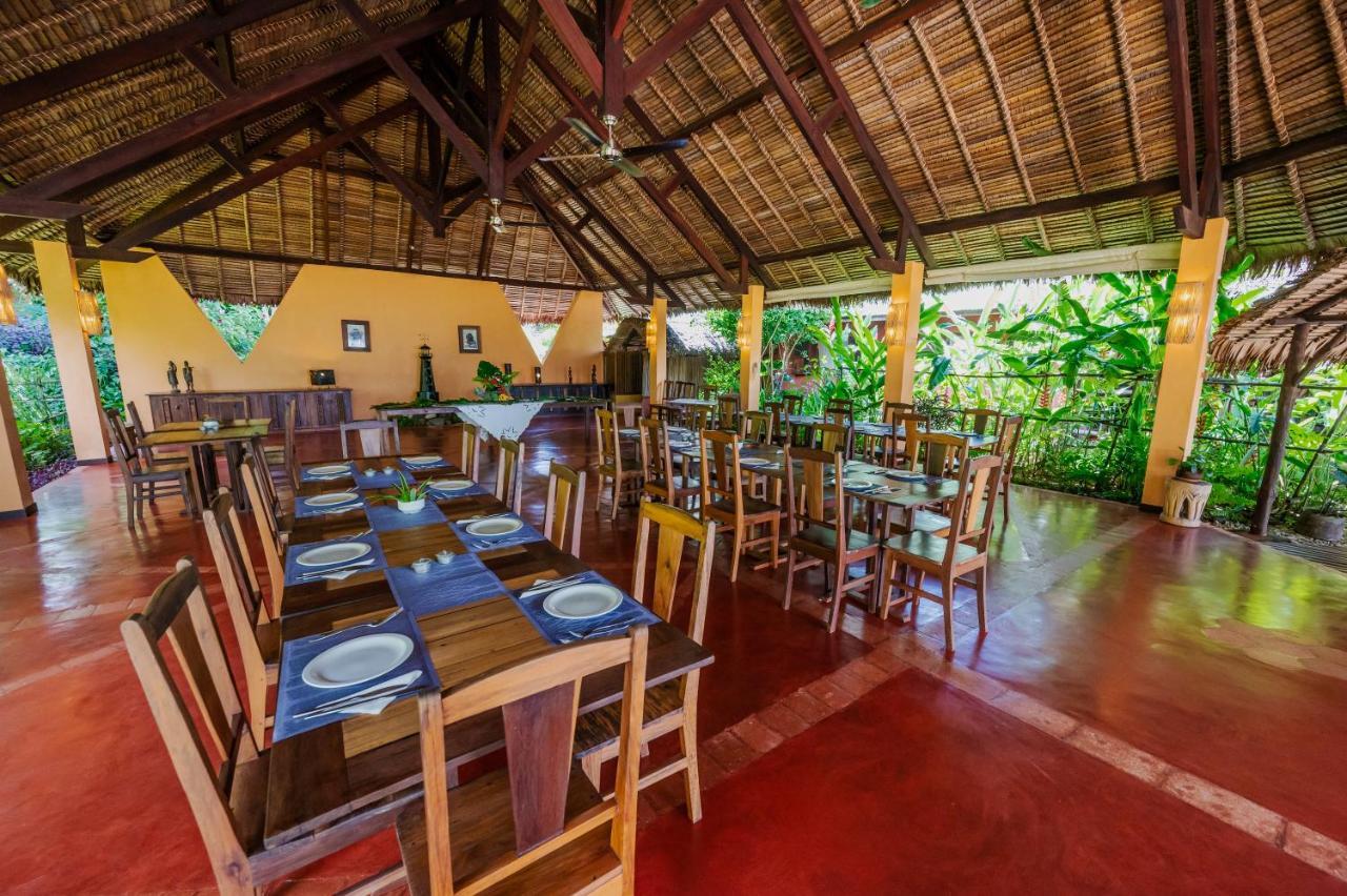 Sakatia Lodge Ampasimena Bagian luar foto